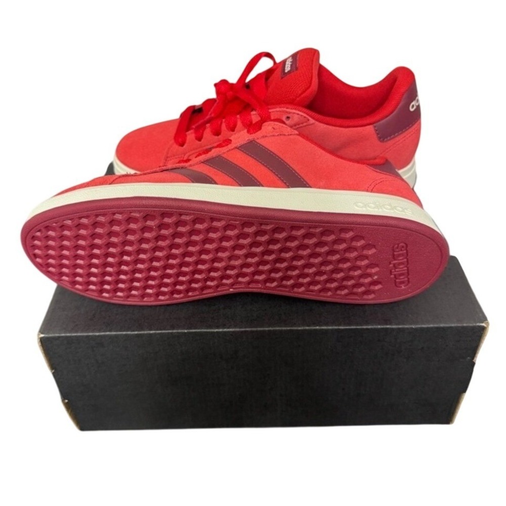 New Adidas Red Suede Low-Top Sneakers Size 6 kids / 7 Women's new skater shoes - Picture 2 of 3